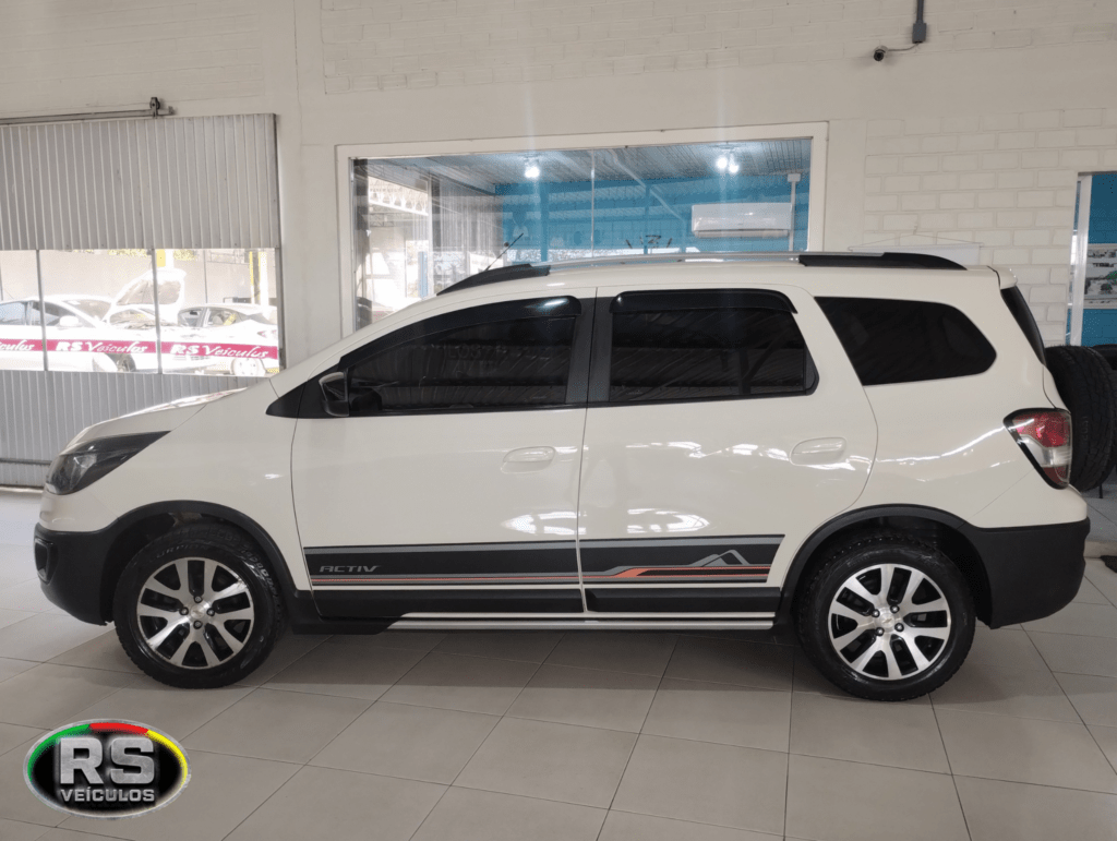 GM Spin At Active 1.8 Flex 2018 Automática completa