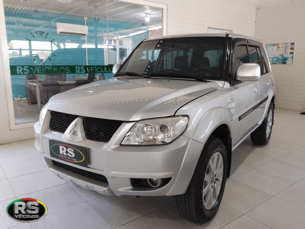 Mitsubishi Pajero TR4 2.0 4x4 Cambio Automático Completa