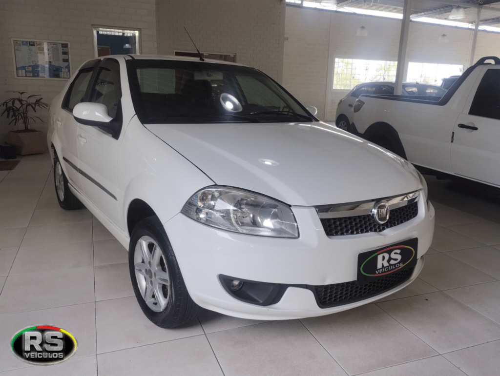 Fiat Siena El 1.0 Flex Completo 2014