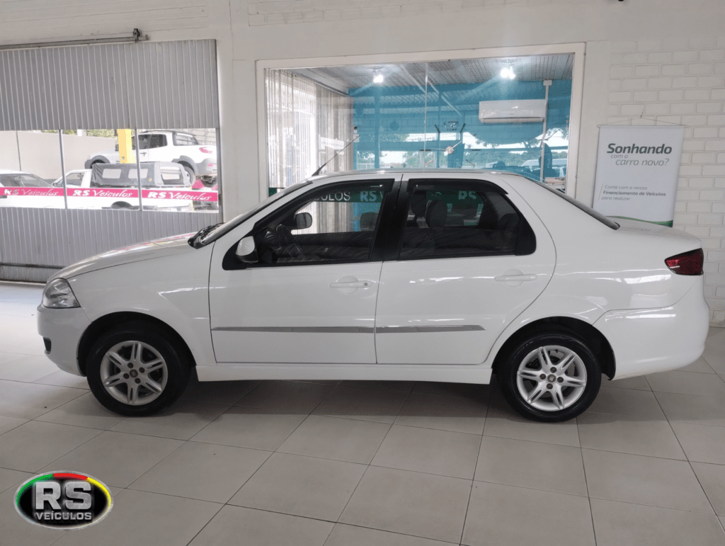 Fiat Siena El 1.0 Flex Completo 2014